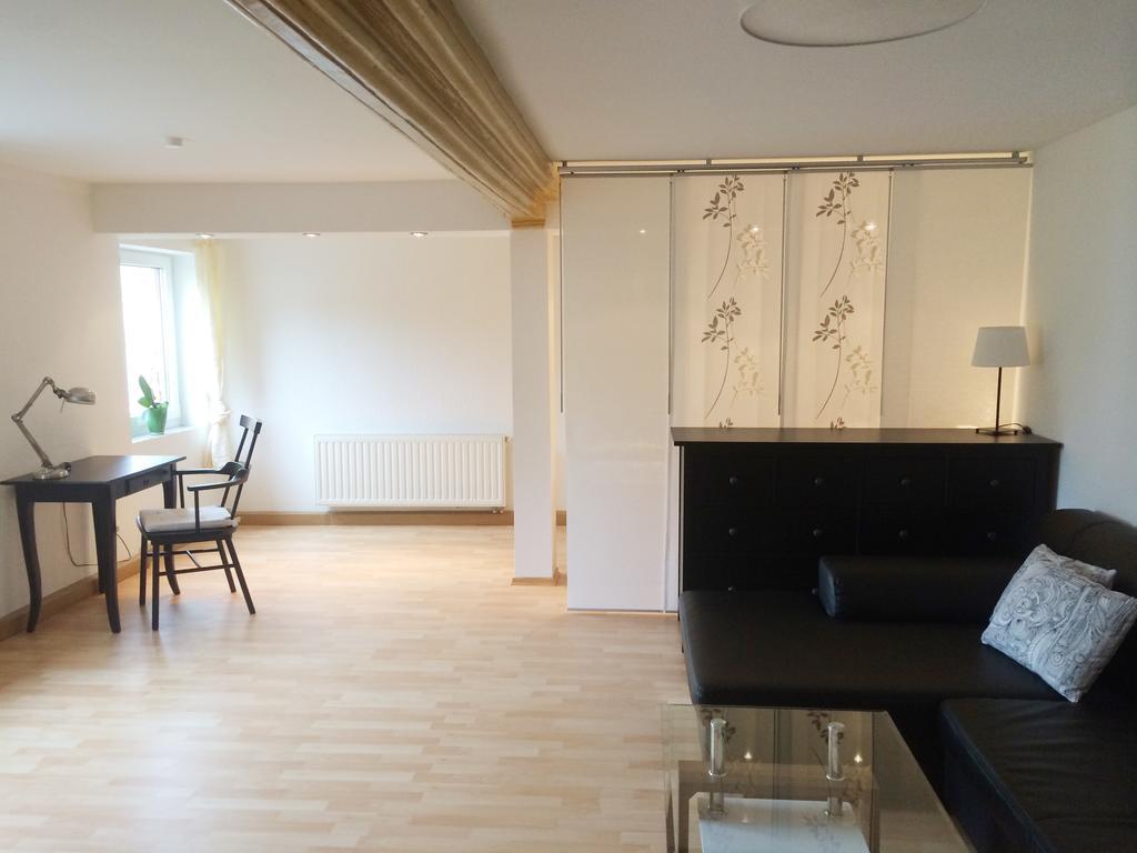 3 Seiten Ferienwohnung جينا الغرفة الصورة